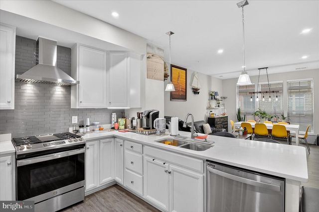 24729 MONK MEADOWS TER, Sterling, VA 20166