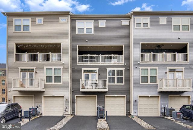 24729 MONK MEADOWS TER, Sterling, VA 20166