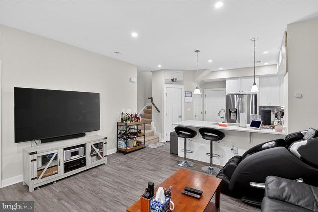 24729 MONK MEADOWS TER, Sterling, VA 20166