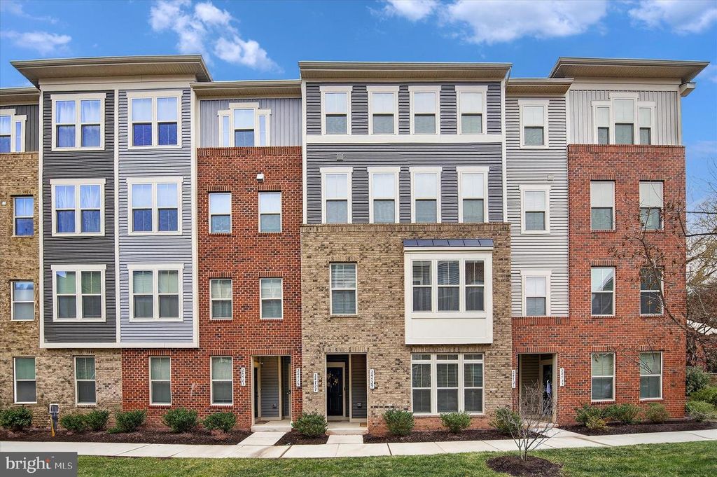 24729 MONK MEADOWS TER, Sterling, VA 20166