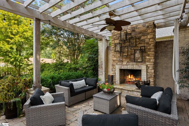 103 Norman Place, Greenville, SC 29615