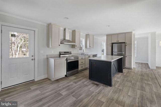 328 EAST ST, Gordonsville, VA 22942