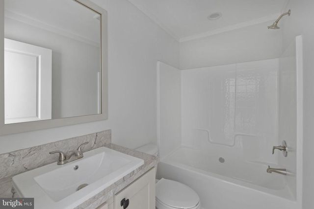 328 EAST ST, Gordonsville, VA 22942