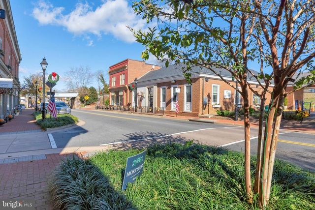 328 EAST ST, Gordonsville, VA 22942