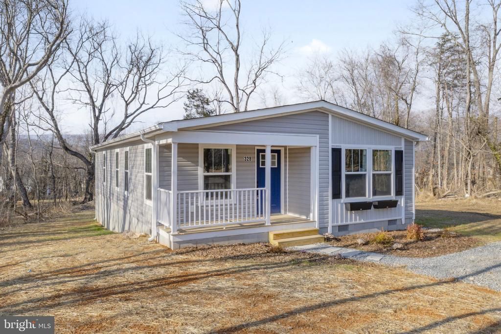 328 EAST ST, Gordonsville, VA 22942