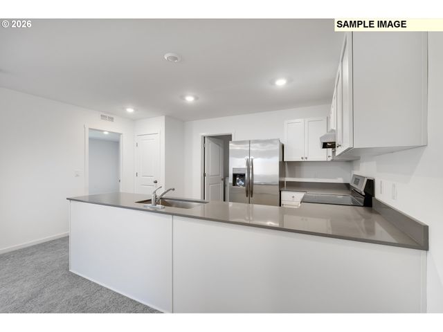 25255 TANGLEWOOD Way, Veneta, OR 97487