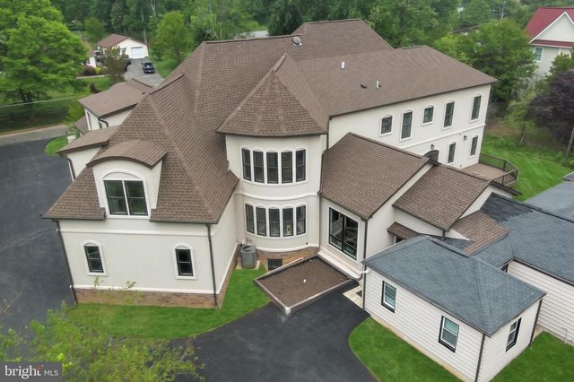 7301 CALVERT ST, Annandale, VA 22003
