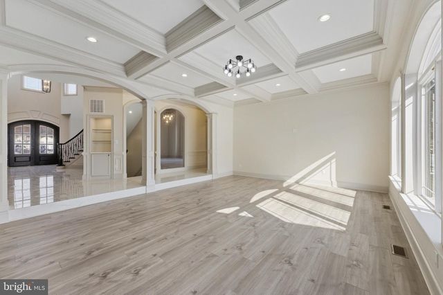 7301 CALVERT ST, Annandale, VA 22003