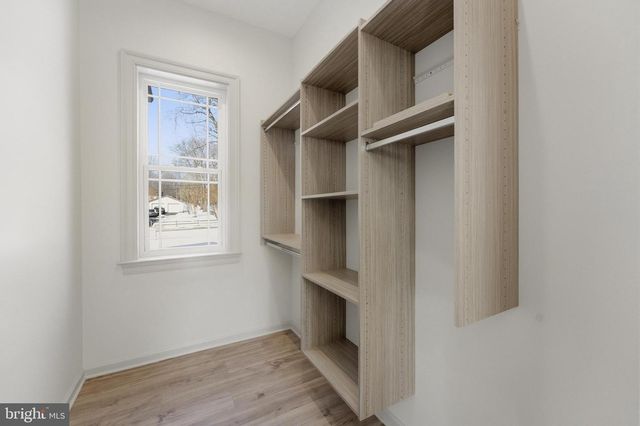 7301 CALVERT ST, Annandale, VA 22003