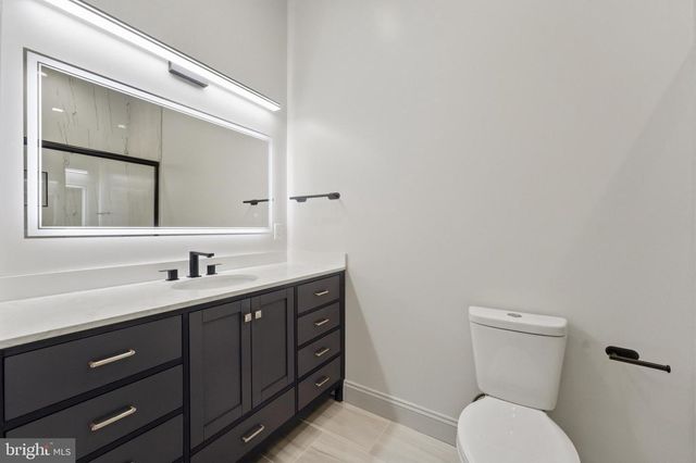 7301 CALVERT ST, Annandale, VA 22003