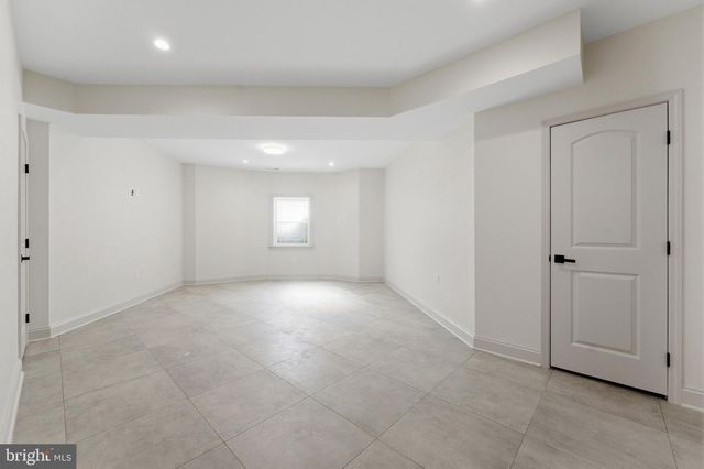 7301 CALVERT ST, Annandale, VA 22003