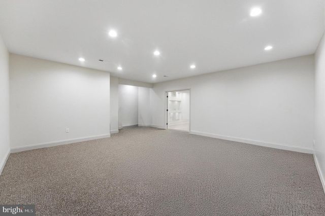 7301 CALVERT ST, Annandale, VA 22003