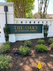 1225 OAK TIMBER CIRCLE CIR # 21, Collierville, TN 38017