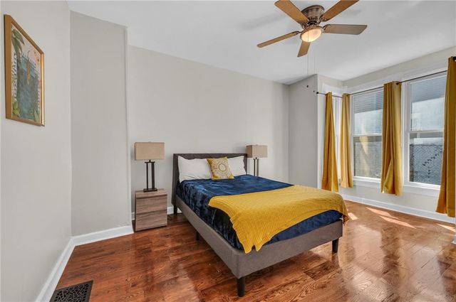 2745 Holmes Street, Kansas City, MO 64109