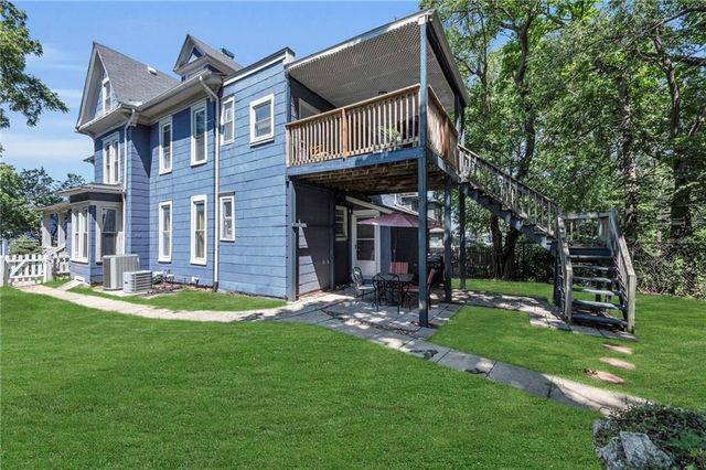 2745 Holmes Street, Kansas City, MO 64109