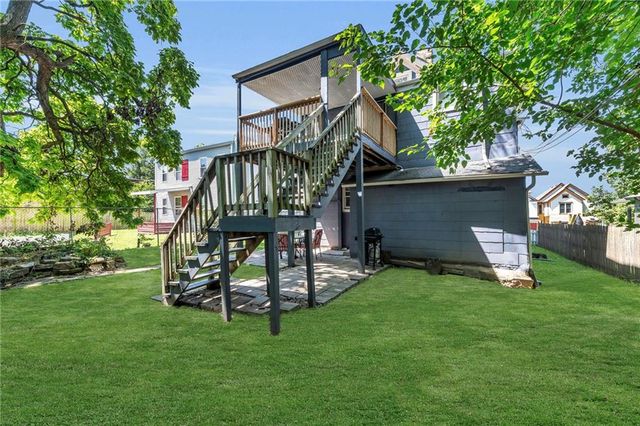 2745 Holmes Street, Kansas City, MO 64109