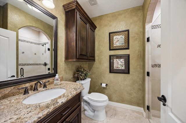 17703 Cedar Hill Drive, Rosharon, TX 77583