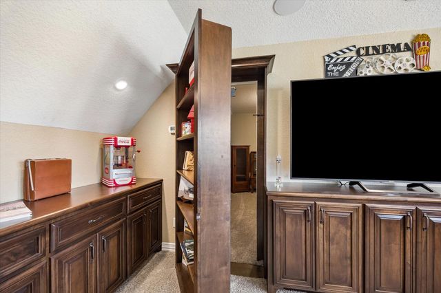 17703 Cedar Hill Drive, Rosharon, TX 77583
