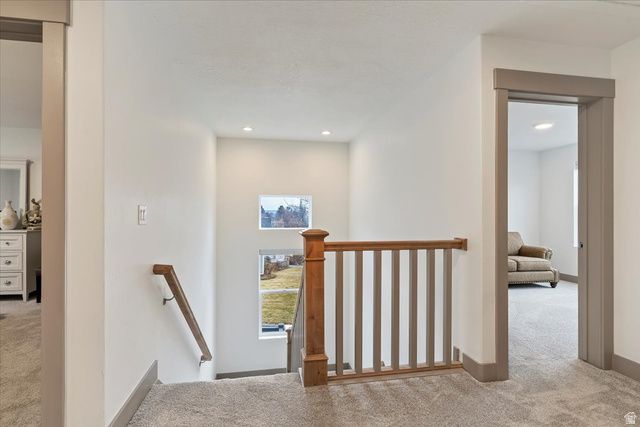 365 S MOUNTAIN RD, Fruit Heights, UT 84037