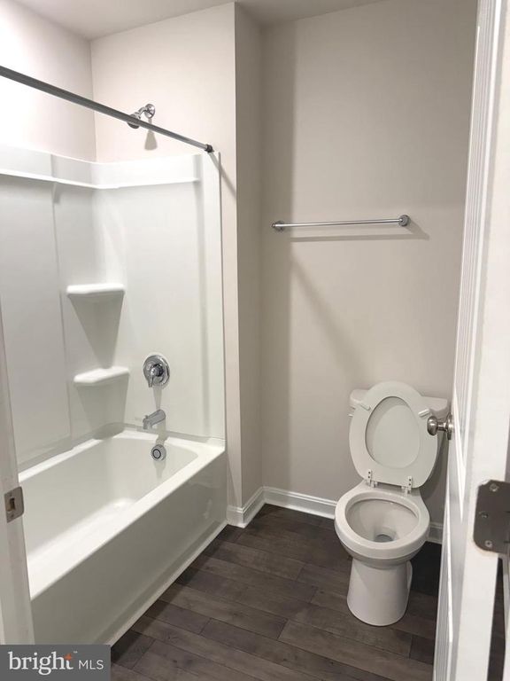 Image 33 of property listing at 1712 SEVERN ST, Salisbury, MD 21801