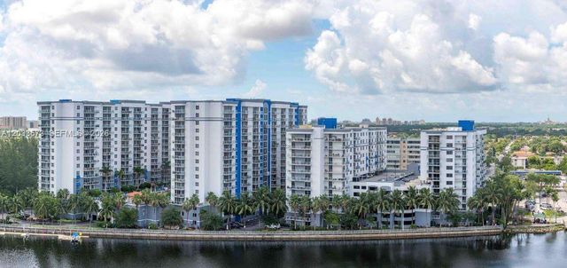 5091 NW 7th Street 906, Miami, FL 33126