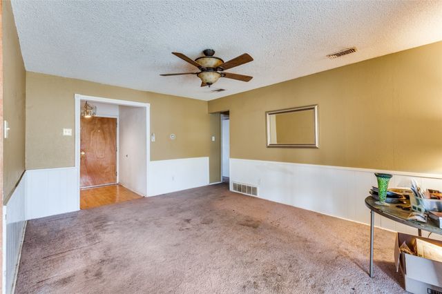 2706 S Fielder, Arlington, TX 76015