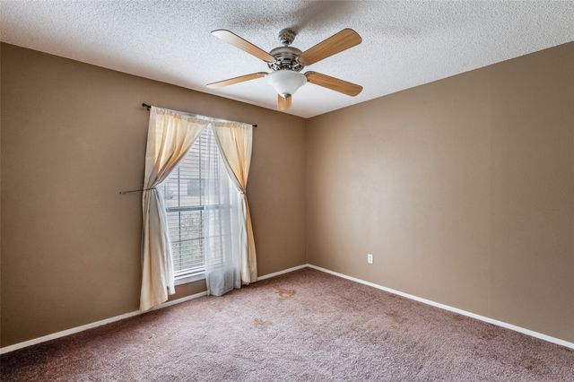 2706 S Fielder, Arlington, TX 76015