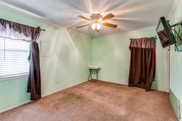 2706 S Fielder, Arlington, TX 76015