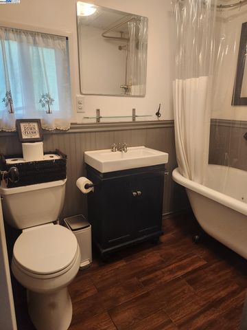 2989 Singalong Way, Sunol, CA 94586