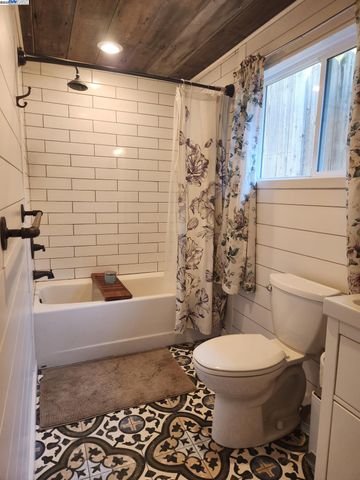 2989 Singalong Way, Sunol, CA 94586