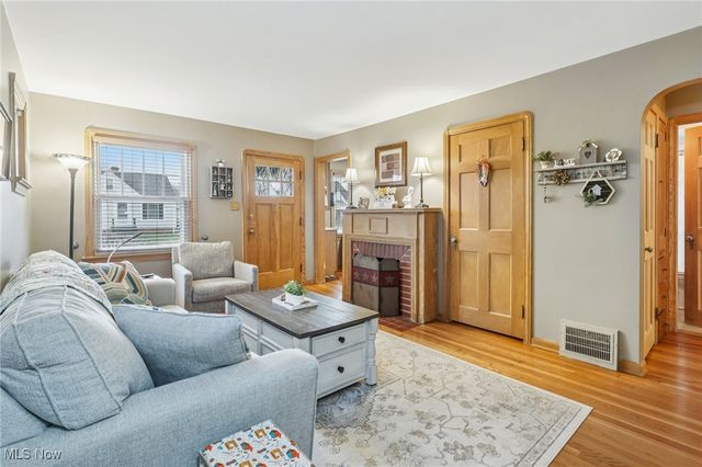 5702 Luelda Avenue, Parma, OH 44129