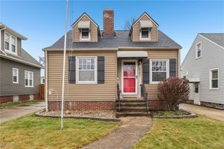 5702 Luelda Avenue, Parma, OH 44129