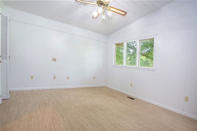 32 Russell Lane, Russellville, AR 72802