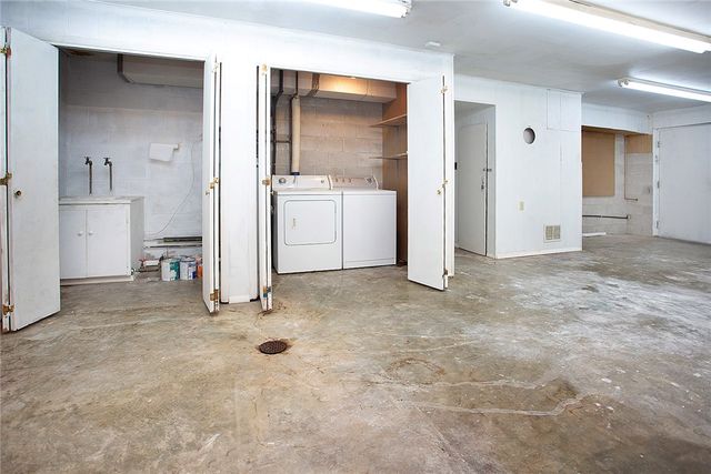 32 Russell Lane, Russellville, AR 72802
