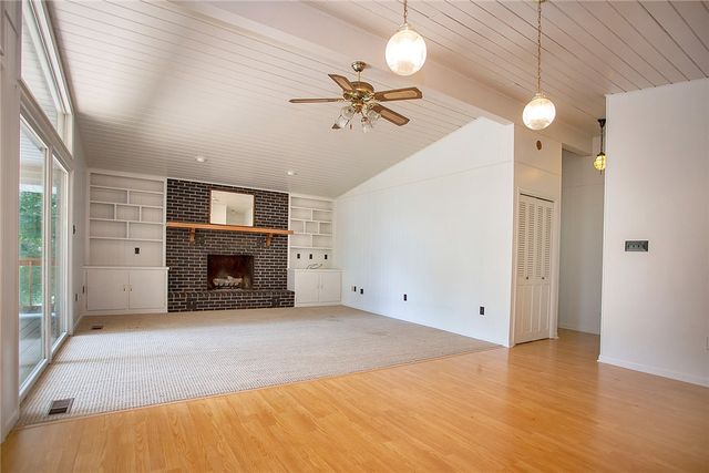 32 Russell Lane, Russellville, AR 72802