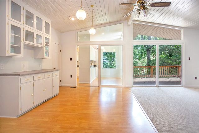 32 Russell Lane, Russellville, AR 72802