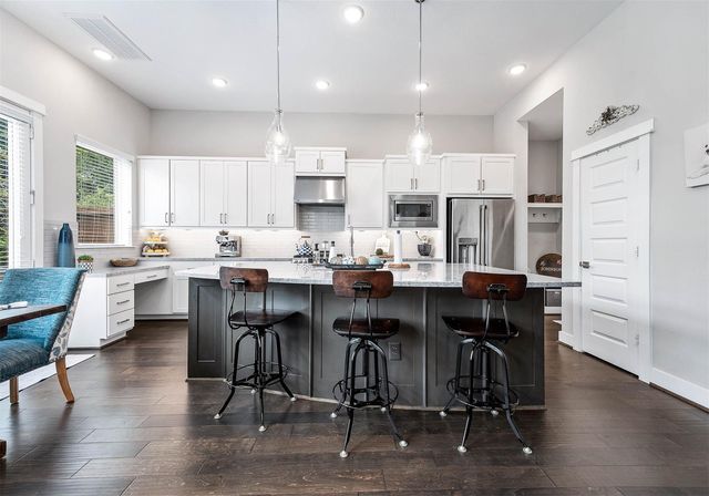 1709 Leilani Drive, Houston, TX 77055