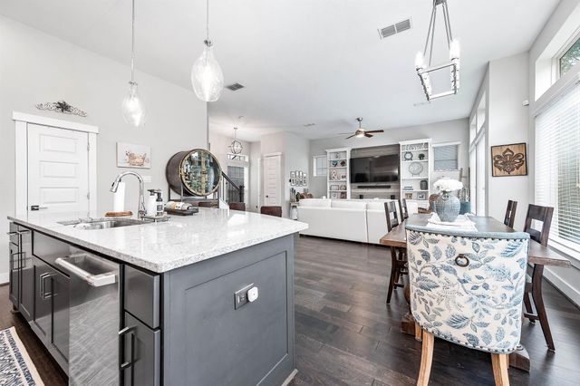 1709 Leilani Drive, Houston, TX 77055
