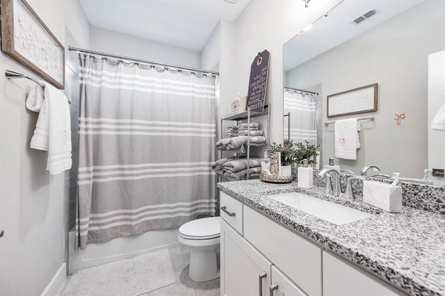 1709 Leilani Drive, Houston, TX 77055