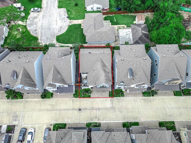 1709 Leilani Drive, Houston, TX 77055