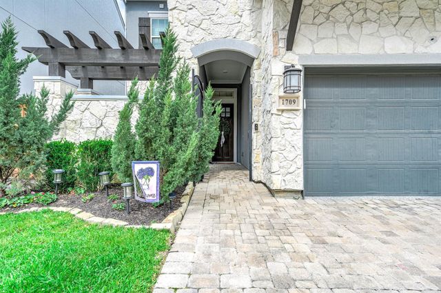 1709 Leilani Drive, Houston, TX 77055