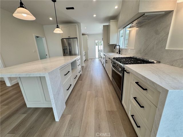 108 S Guadalupe, Redondo Beach, CA 90277