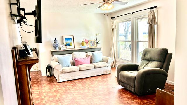 93 BEECH ST, Halls, TN 38040