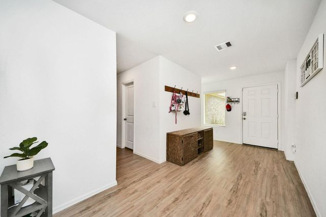 17847 Pemswood Drive, Hockley, TX 77447