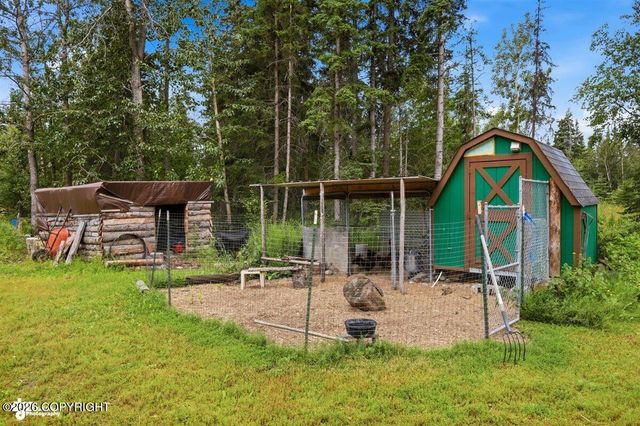 17165 E Plumley Road, Palmer, AK 99645