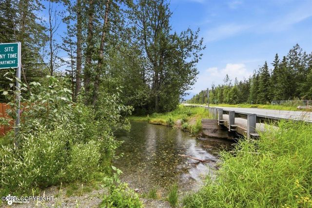 17165 E Plumley Road, Palmer, AK 99645