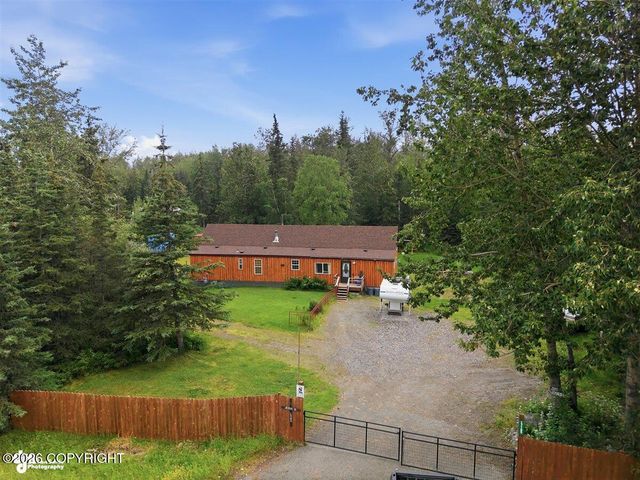 17165 E Plumley Road, Palmer, AK 99645