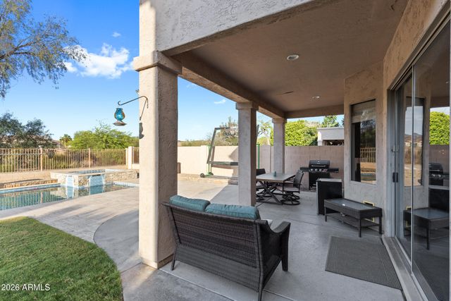 1350 W DEER CREEK Road, Phoenix, AZ 85045
