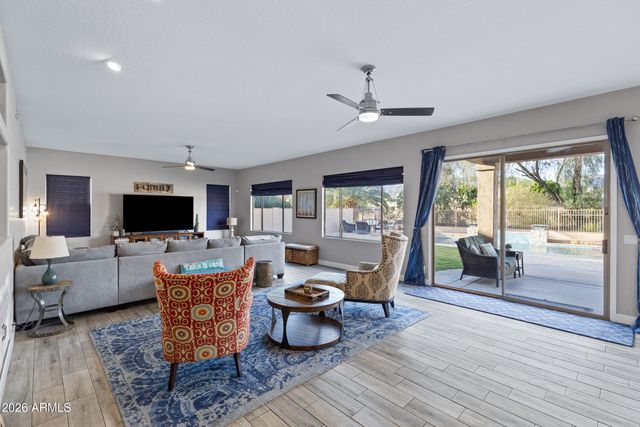 1350 W DEER CREEK Road, Phoenix, AZ 85045