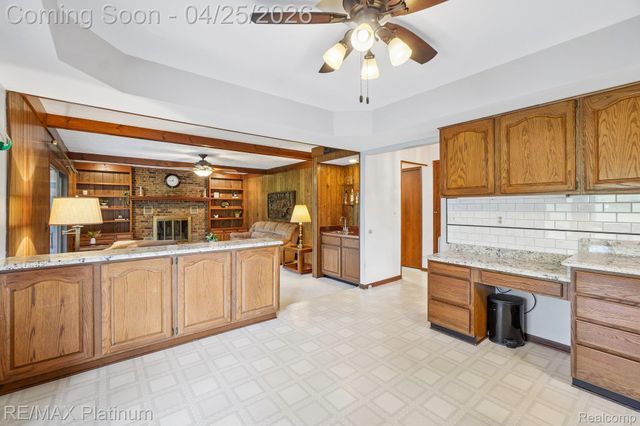 555 Crawford Farm Lane, Milford Charter Township, MI 48380
